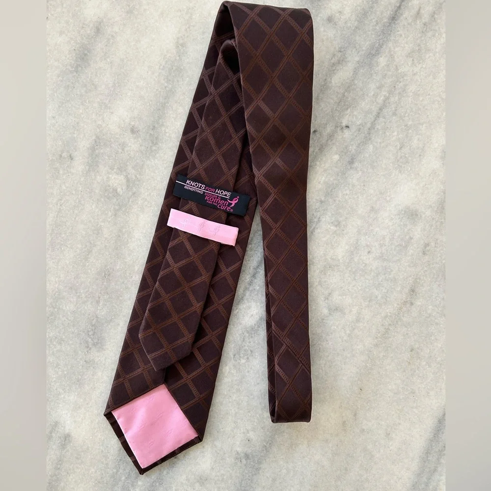 Knots for Hope Susan G. Komen For The Cure Breast Cancer Aware 100% Silk Necktie